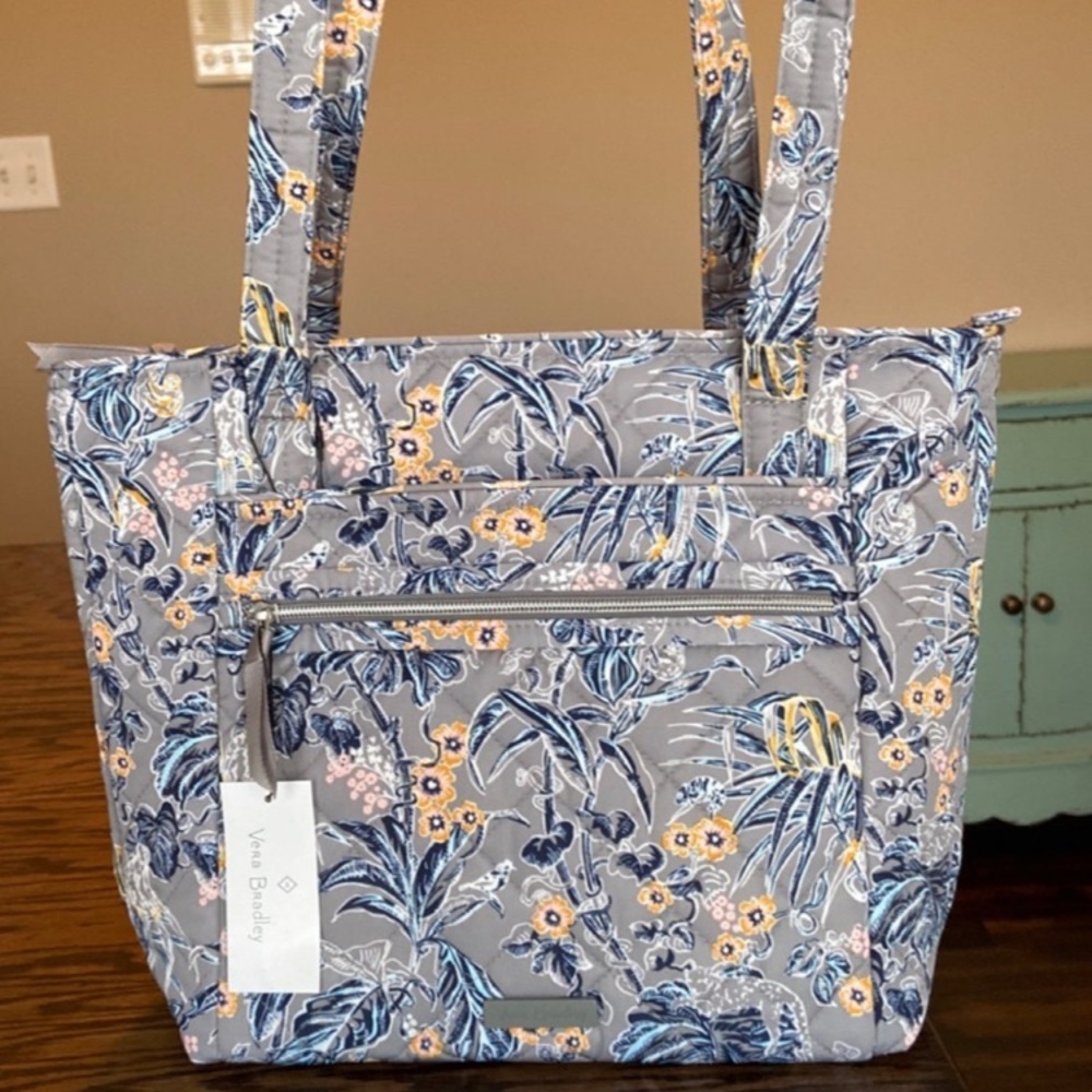 Vera Bradley Small Vera Tote Rain Forest Toile